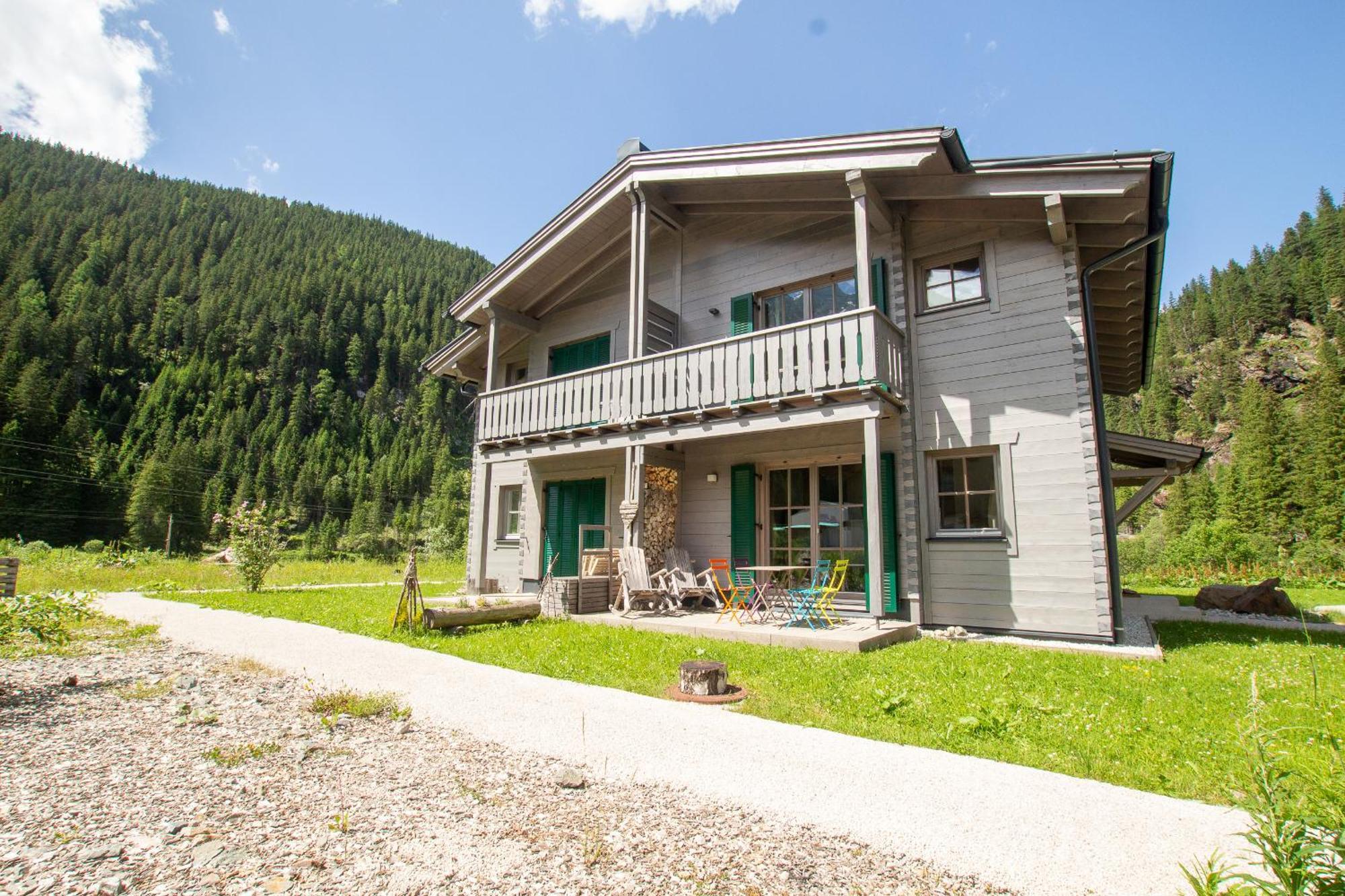 Tauerndorf Enzingerboden Ski In&Out - Steinbock Lodges ภายนอก รูปภาพ