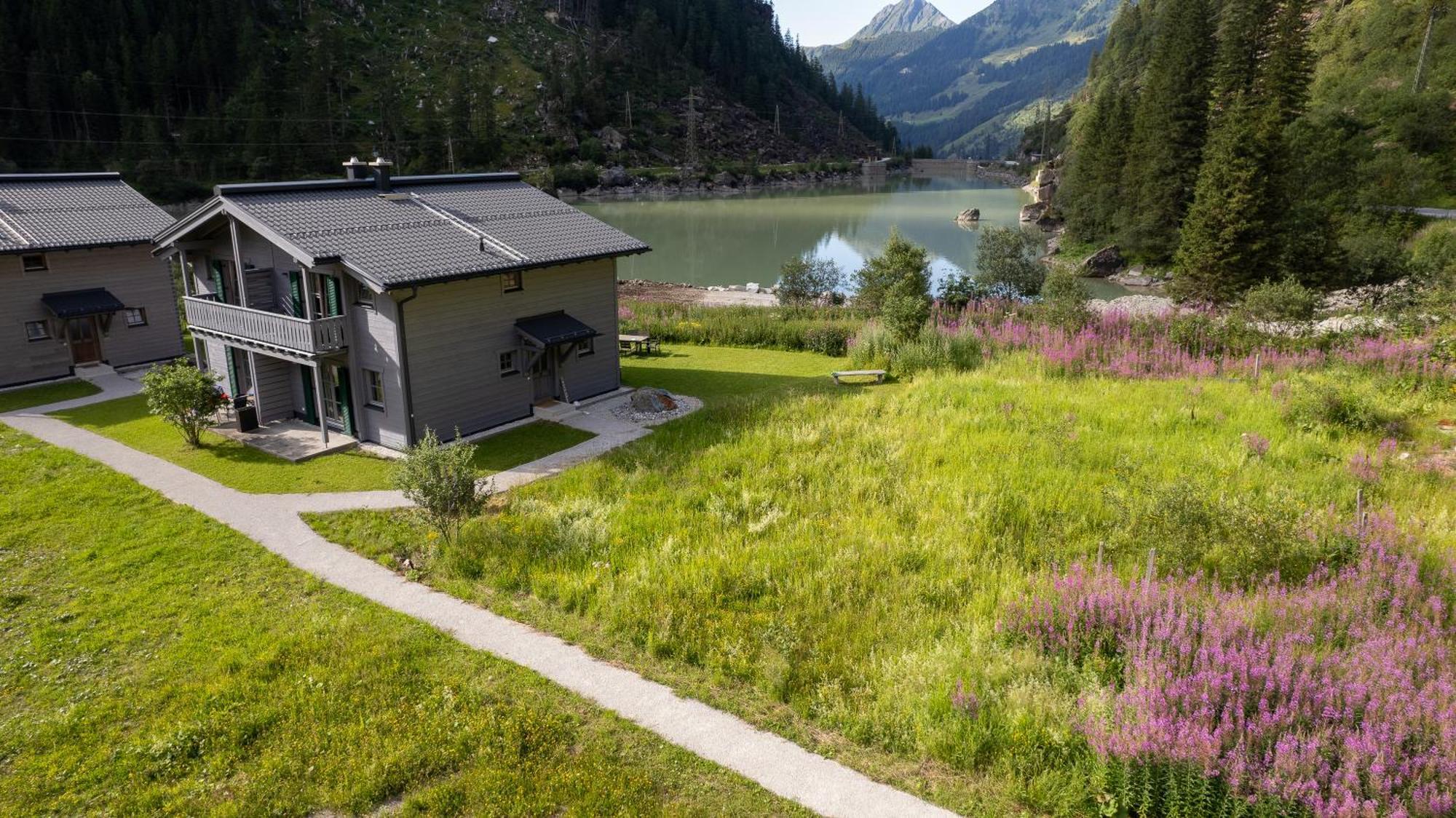 Tauerndorf Enzingerboden Ski In&Out - Steinbock Lodges ภายนอก รูปภาพ