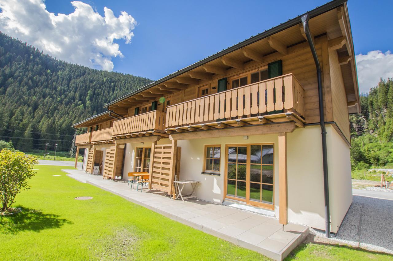 Tauerndorf Enzingerboden Ski In&Out - Steinbock Lodges ภายนอก รูปภาพ